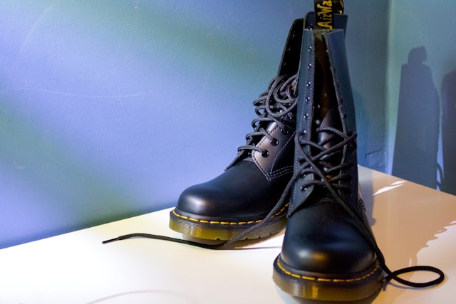 boots Dr. Martens